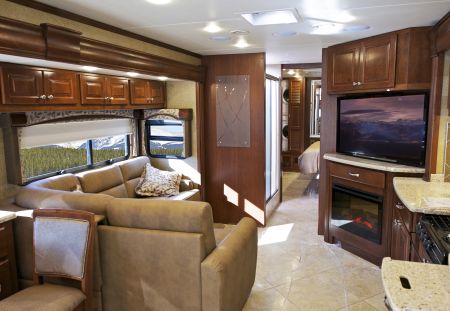 Rv detailing